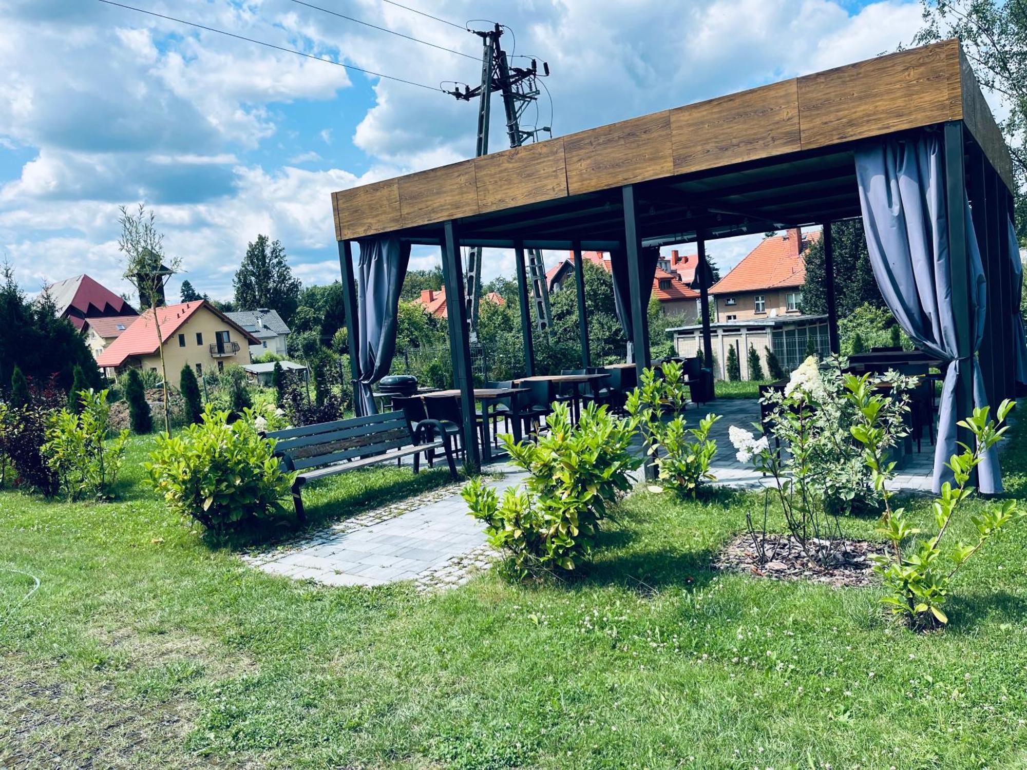 La Park Aparthotel Kudowa-Zdrój Esterno foto
