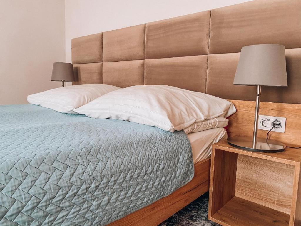 La Park Aparthotel Kudowa-Zdrój Esterno foto